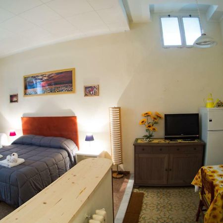 San Martino House By Francigenaapartments Siena Dış mekan fotoğraf